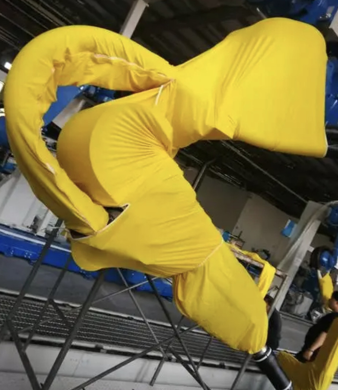 Die Fanuc-Farben-Roboter-Abdeckungen, die vom hohen elastischen Gewebe hergestellt werden, passen sich ausgedehnten Bewegungen CCC an
