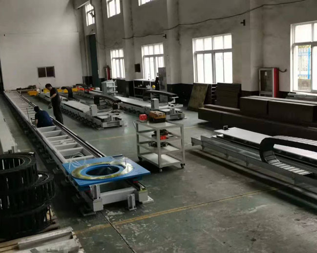 Das Schmieren Roboter-lineare Schienen-des Hochleistungspedal-Bodens befördert in hohem Grade unempfindliches zu den Klimaverunreinigungen mit der Eisenbahn