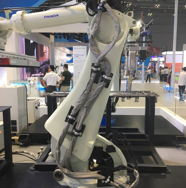 Roboterkleidersatz, damit Roboter-Rohrleitungs-Hilfen System-Druck beseitigen und Produkt-Nutzungsdauer verbessern