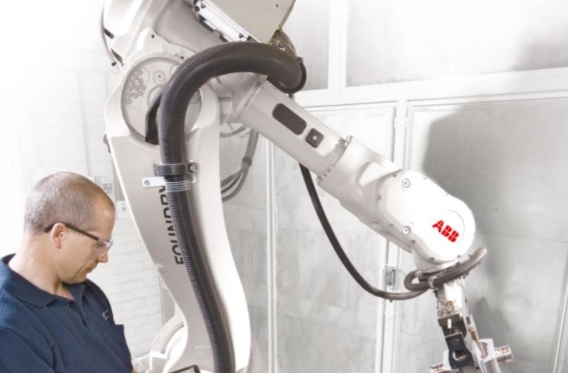 Sprühen Sie multi Abb-Roboter-Arm für schweißende Kohlenstoffstahl-Last 650kg IRB 7600