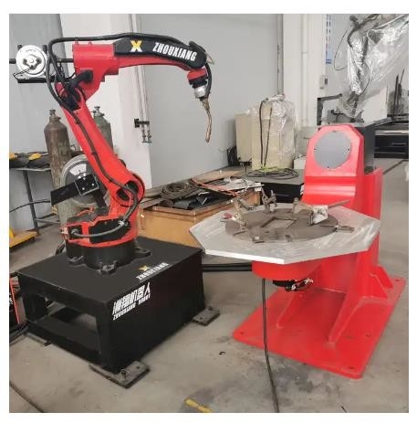 FANUC-Doppelachsen-Roboter-Stellwerk L Art Elektroschweißen-Roboterstellwerk 300KG 450mm