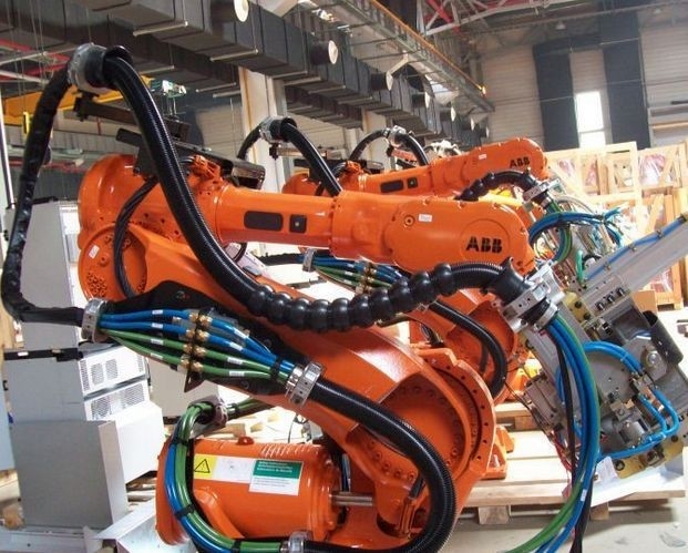 Technische Unterstützung Druckbeständige Roboterbekleidung für HYUNDA / ABB / FANUC / KUKA