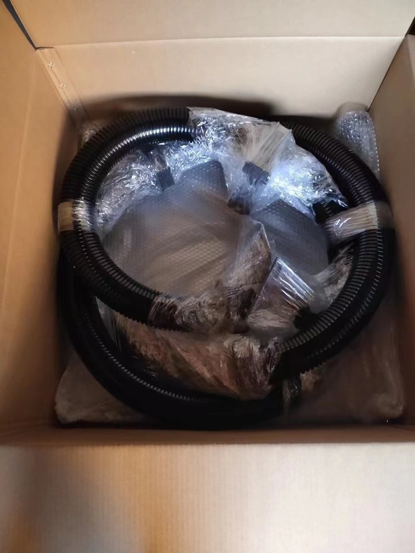 Naylon / Metall / Kautschuk Roboterbekleidung Pack für HYUNDA / ABB / FANUC / KUKA Roboter
