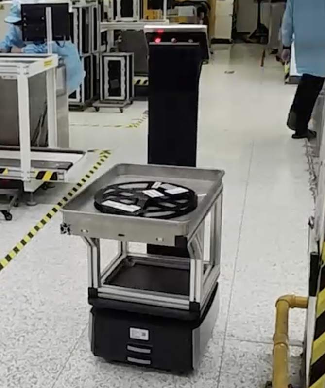 Geschwindigkeit 1,2 m/s Autonomer mobiler Roboter mit 16AH Batterie 3-4H Ladezeit HDMI-Port